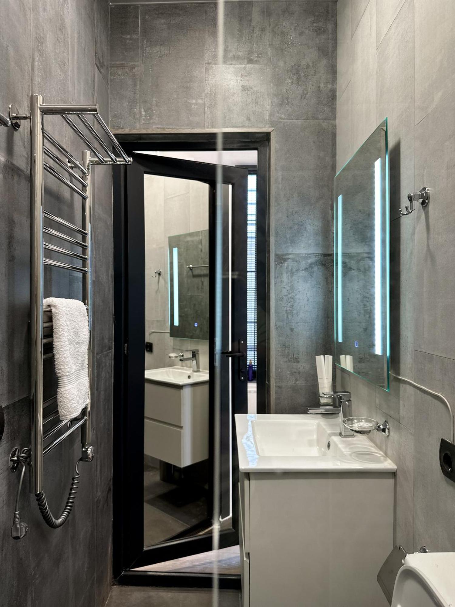 Tiroents Hotel Gyumri Extérieur photo